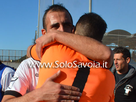 abbraccio_esposito_gallo